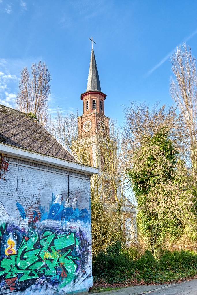 HDR Doel belgie belgique urbex decay verlaten spookdorp spookstad kerncentrale graffiti